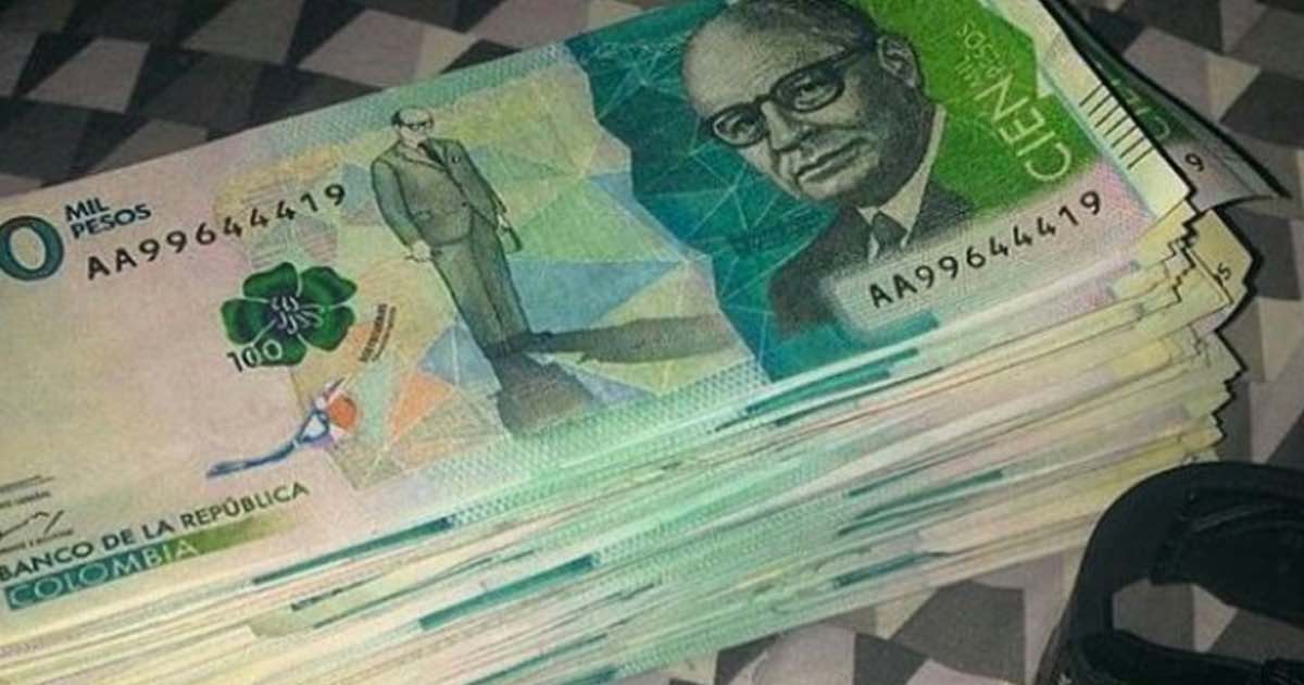 Con pasamontañas y a punta de pistola robaron $700 millones de pesos