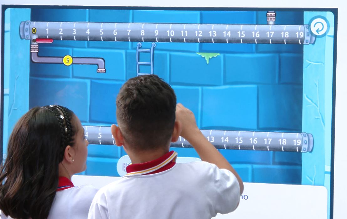 En Colegios de Medellín implementan plataforma para el aprendizaje de las matemáticas