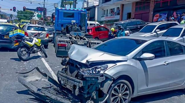 Prisión para hombre que drogado causó una colisión múltiple