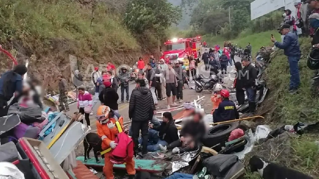 chiva-sinfrenos-huila-tragedia-muertos1