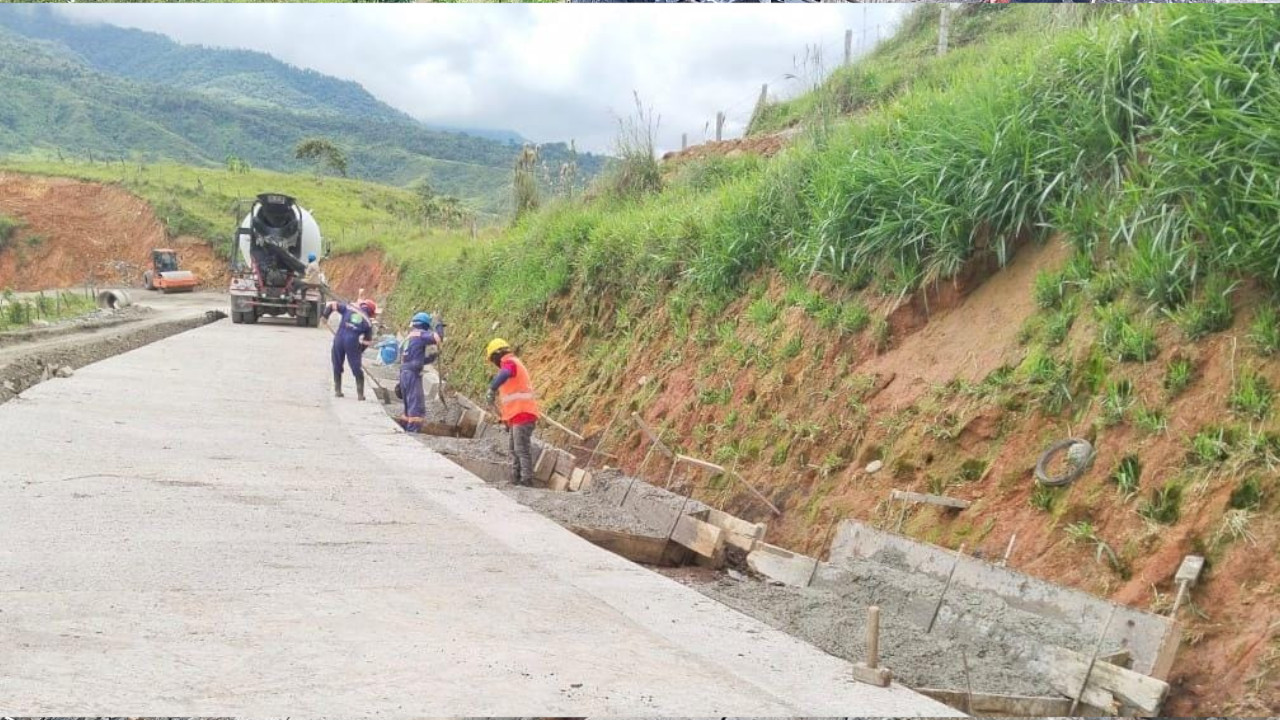 están a punto de culminar obras del corredor Quibdó – Medellín