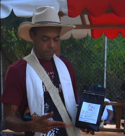 El Día del Campesino sigue llegando a las veredas en Girardota para reconocer el trabajo de quienes alimentan al municipio